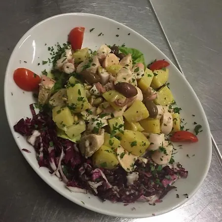 Cristina Ξενοδοχείο