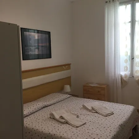 Cristina Hotel